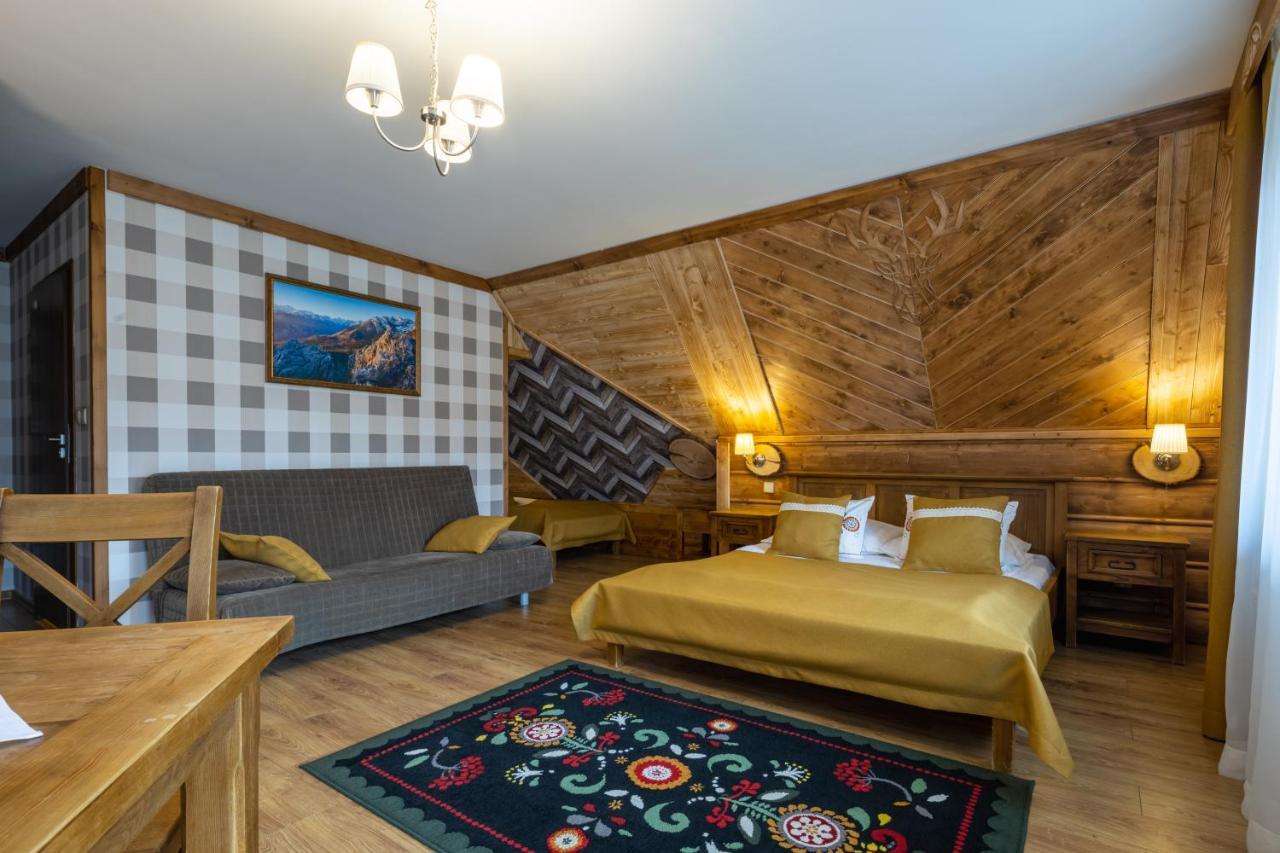 Deluxe Family Room Balcony